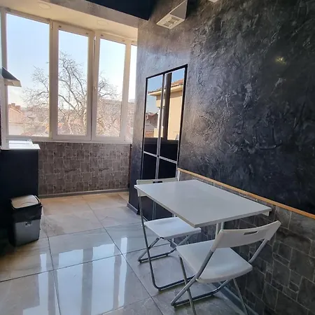 شقة Central Apartment *