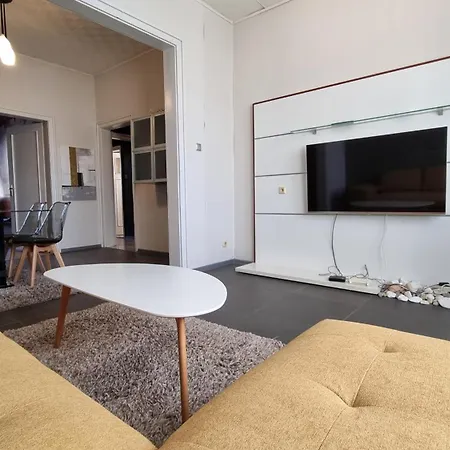 Central Apartment Апартаменты София