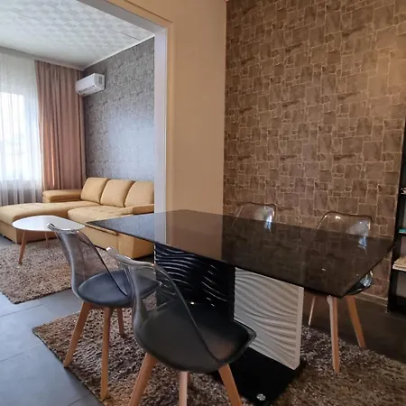 Central Apartment Lejlighed *