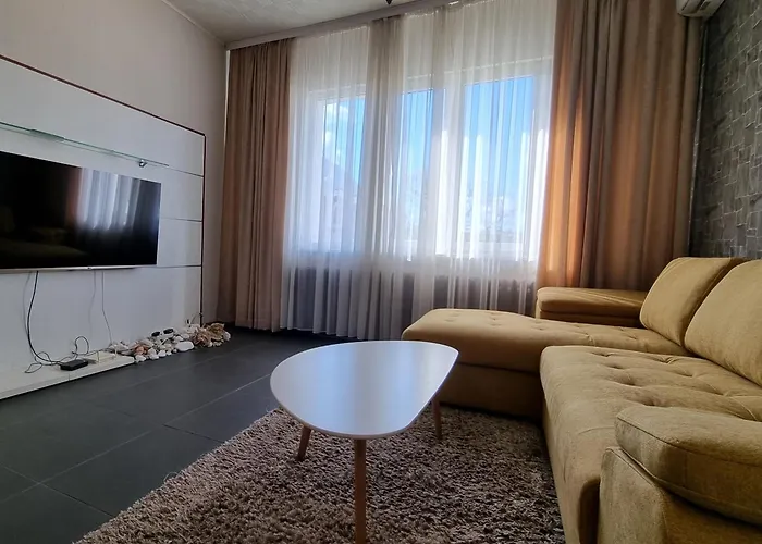 Central Apartment * 소피아